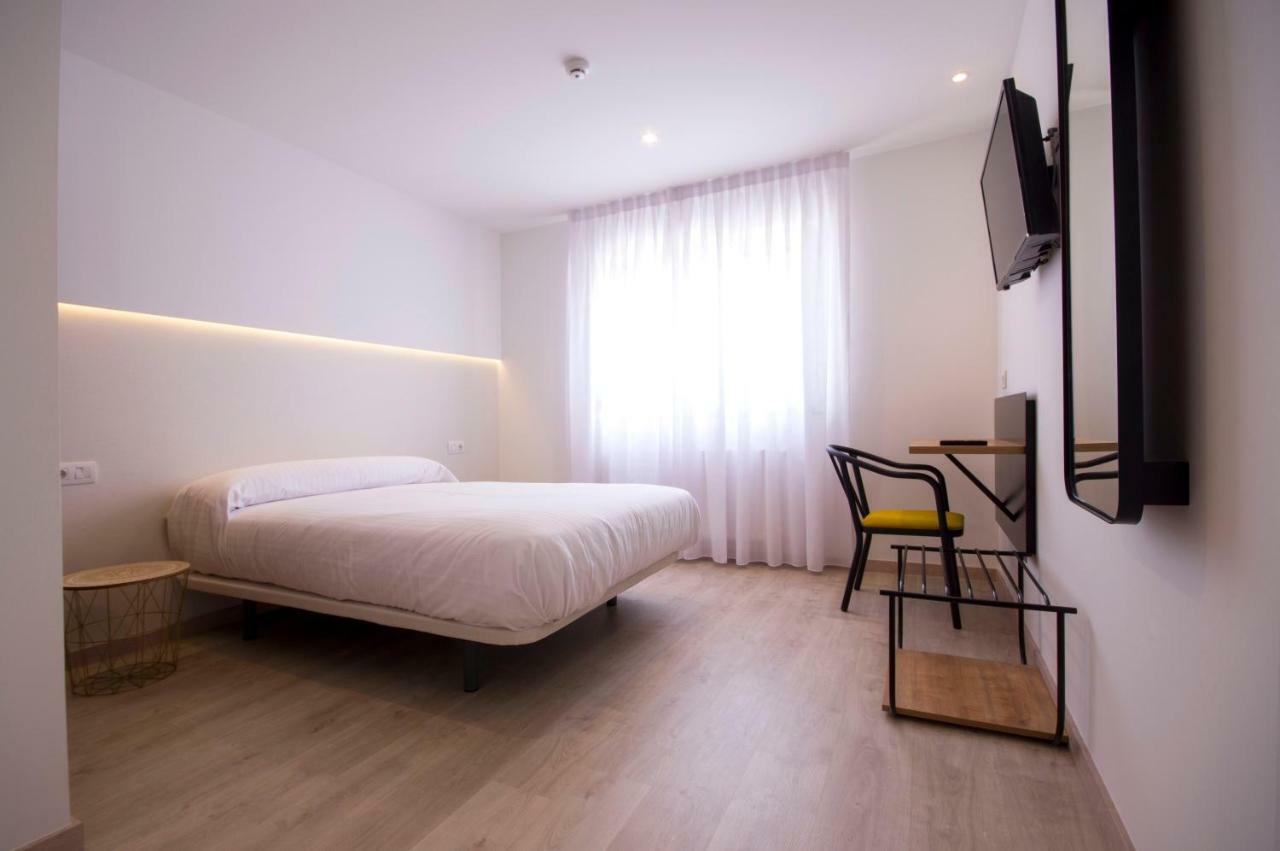 U-Hotel Dario لوغو المظهر الخارجي الصورة